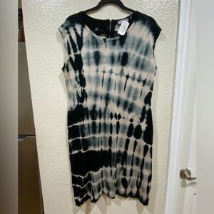 NWT Neiman Marcus Blue and White Sheath Midi Dress Sleeveless Crew Neck